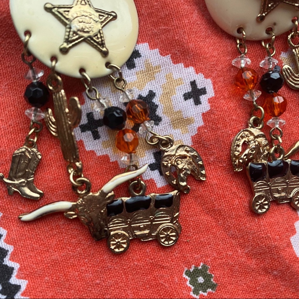 Vintage American Wild West Clip On Earrings View 2